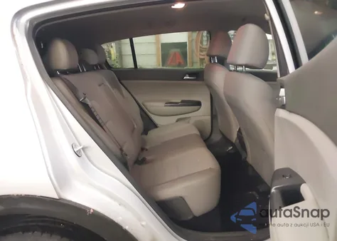 2018 Kia Sportage Lx из США, поврежденный, VIN KNDPMCAC1J7421621